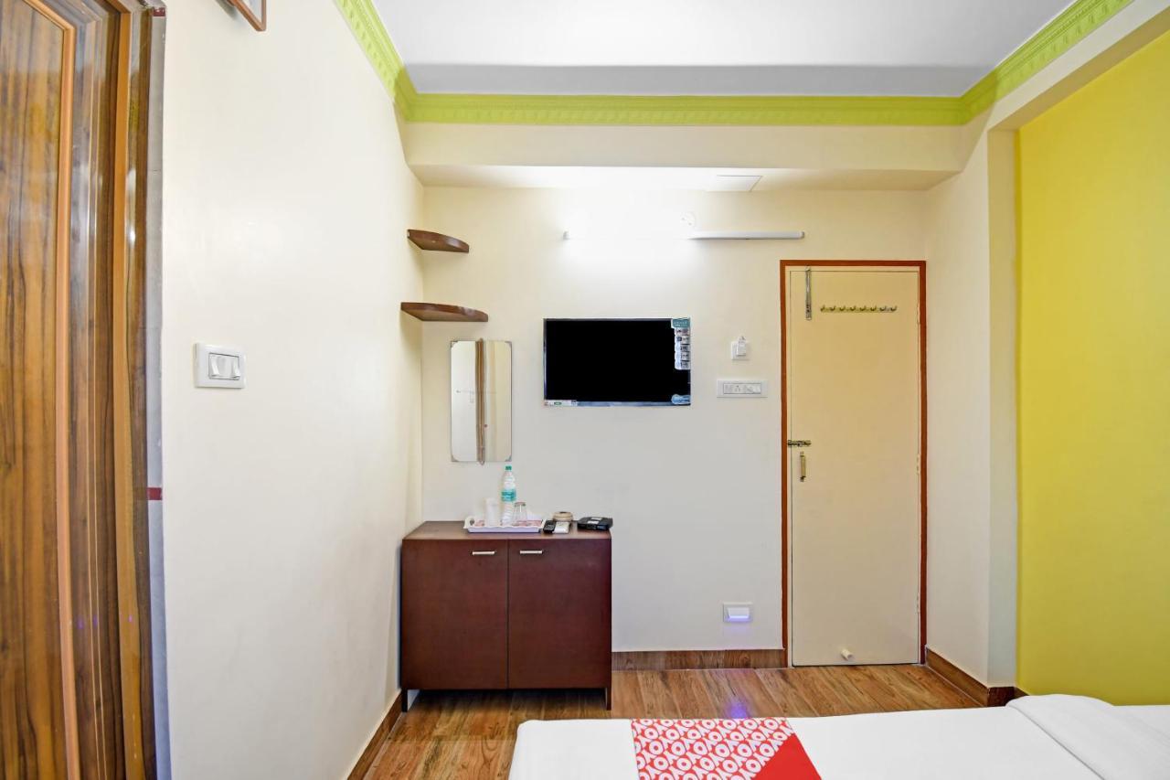 Oyo Flagship 84655 S S Guest House Kolkata Eksteriør bilde