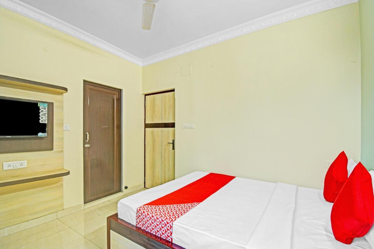 Oyo Flagship 84655 S S Guest House Kolkata Eksteriør bilde