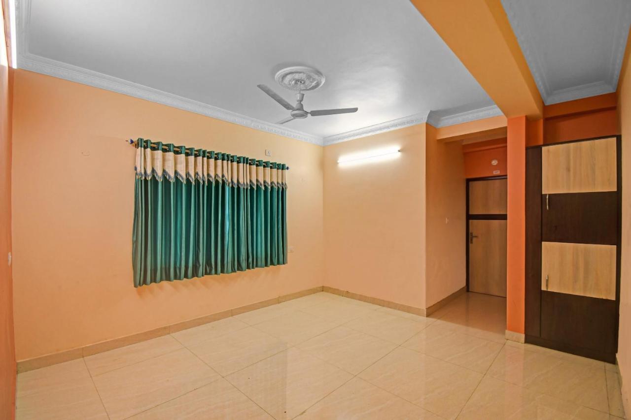 Oyo Flagship 84655 S S Guest House Kolkata Eksteriør bilde