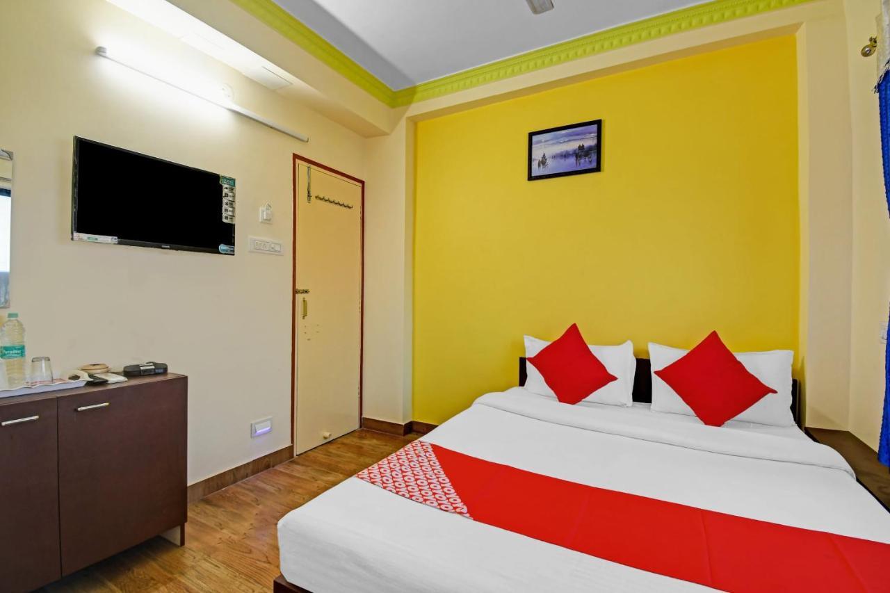 Oyo Flagship 84655 S S Guest House Kolkata Eksteriør bilde